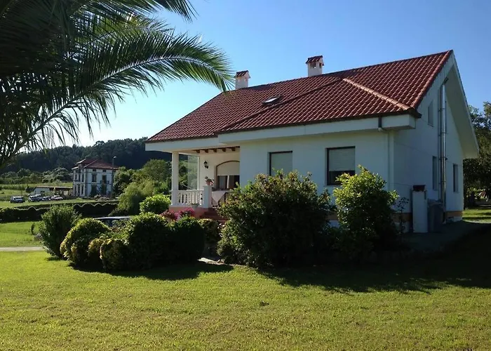 La Palmera Del Camino Güemes