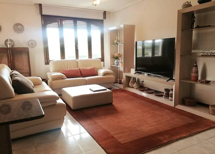 La Palmera Del Camino Güemes