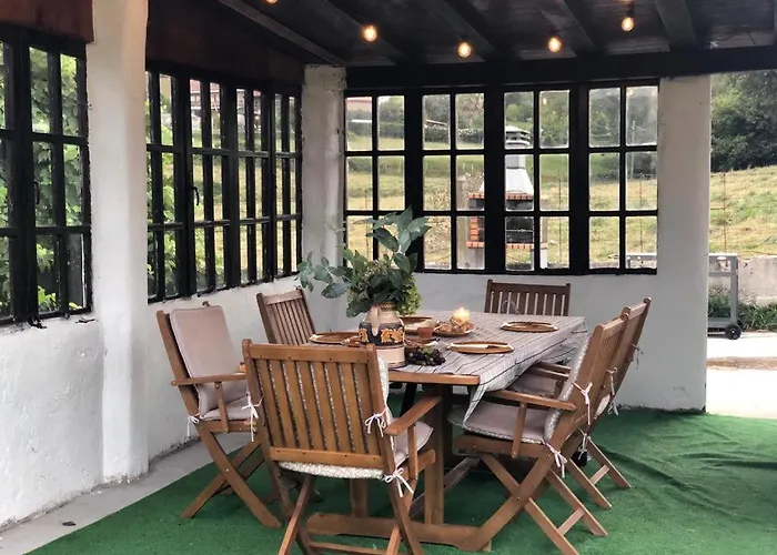 La Palmera Del Camino Güemes